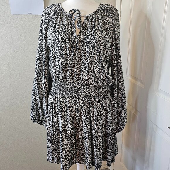 GAP Floral Long-Sleeve Smocked Waist Dress - Picture 1 of 6